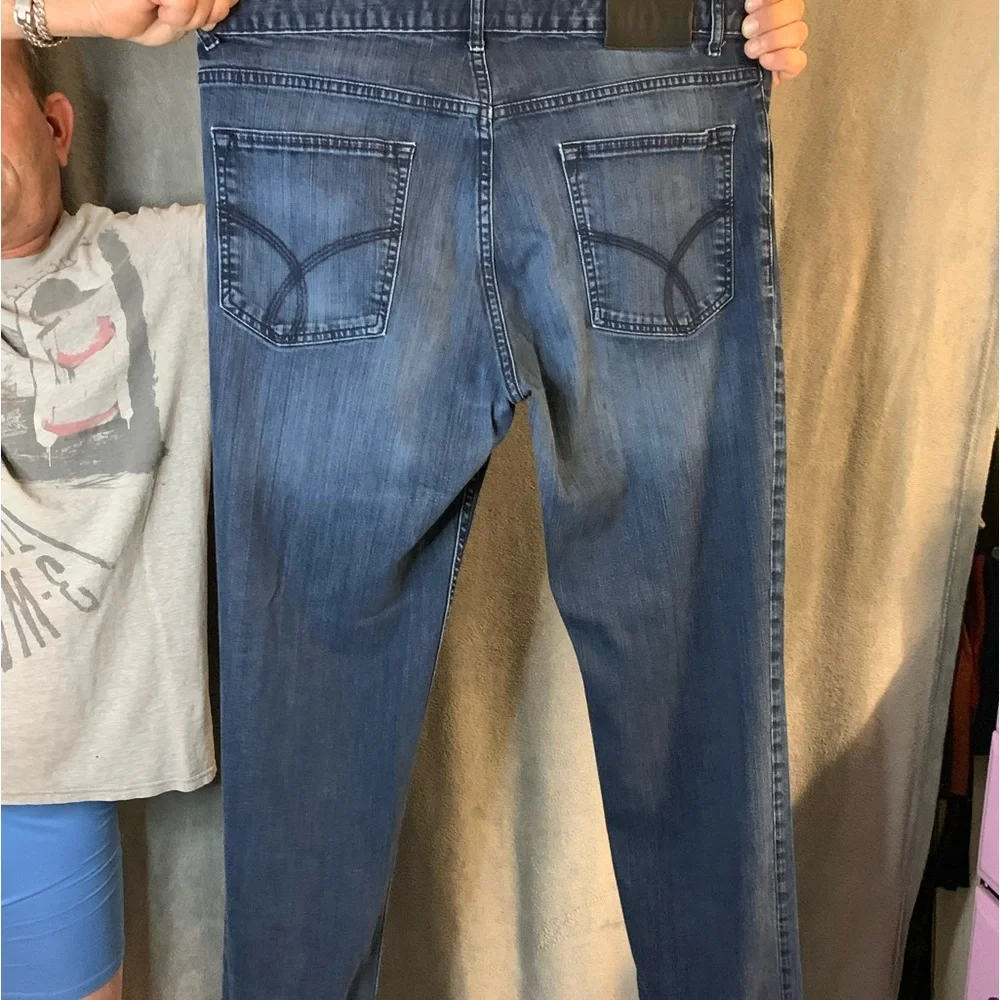 Calvin Klein men’s jeans 38 x 34 In like new condition - Picture 5 of 5